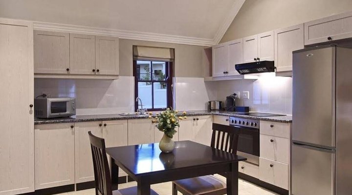 Winelands Golf Lodges