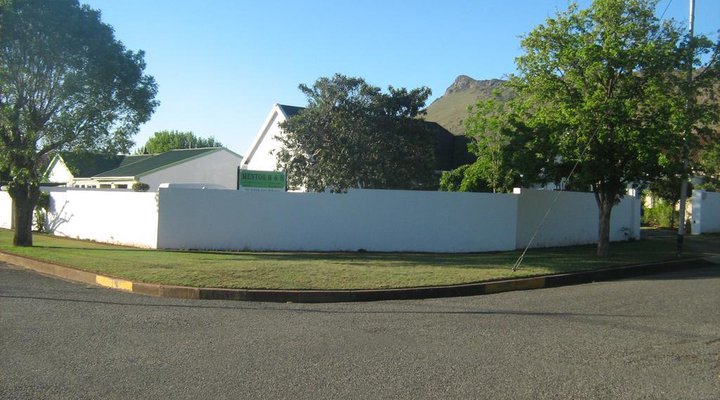 Mentor Guest House