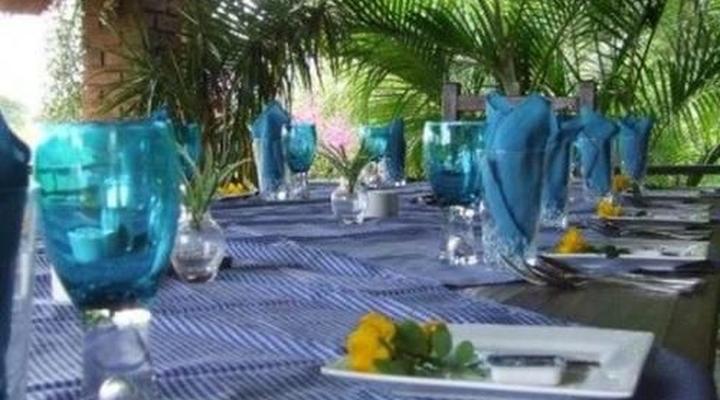 Lukafrica Riverside Chalets & Safaris