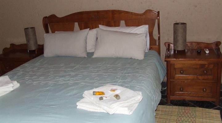 Lukafrica Riverside Chalets & Safaris