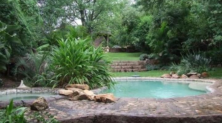 Lukafrica Riverside Chalets & Safaris