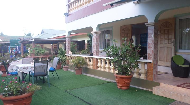 Villa Bananier Guest House