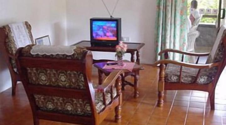 Daniella's Bungalows