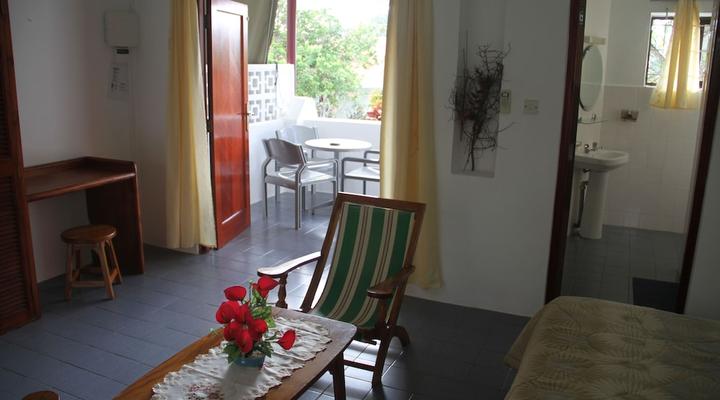 Daniella's Bungalows