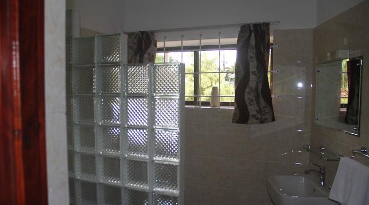 Daniella's Bungalows