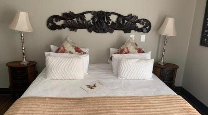 Oaklands Inn and Conference Centre