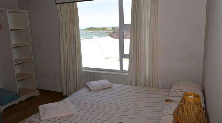 White Shark Backpackers