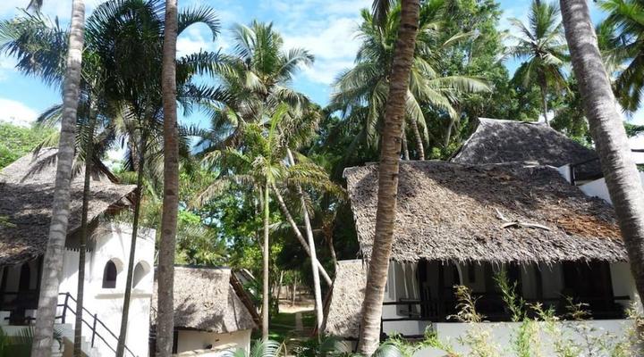Kusini Beach Cottages