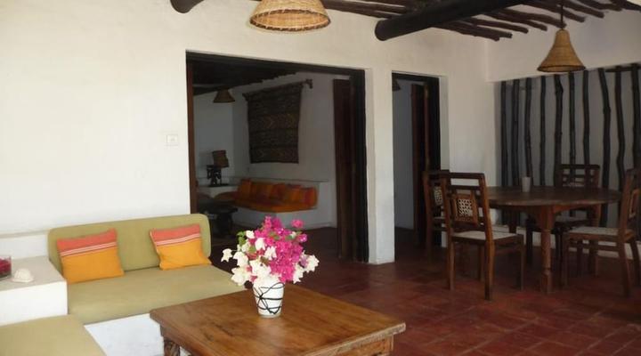 Kusini Beach Cottages