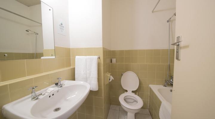 Gardens Centre Holiday Apartments