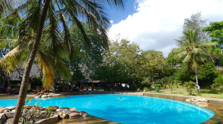 Papillon Lagoon Reef Hotel