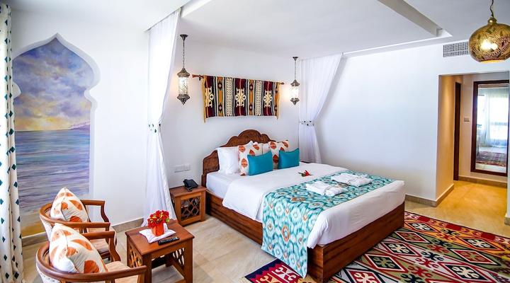 Papillon Lagoon Reef Hotel