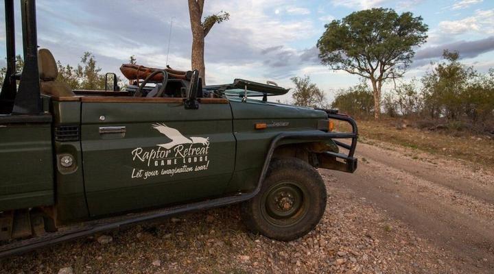 Raptor Retreat Game Lodge