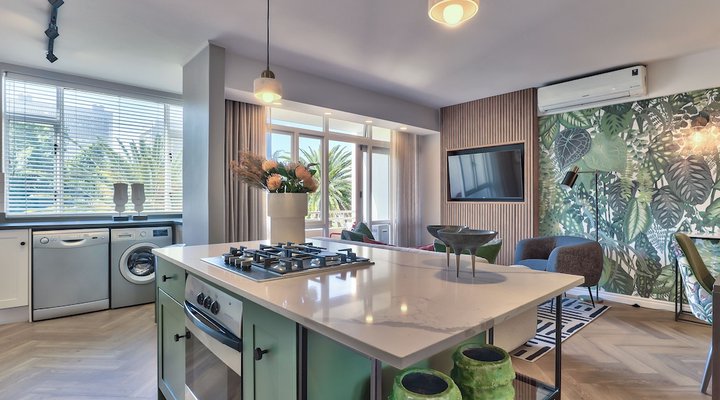 437 St Martini Gardens