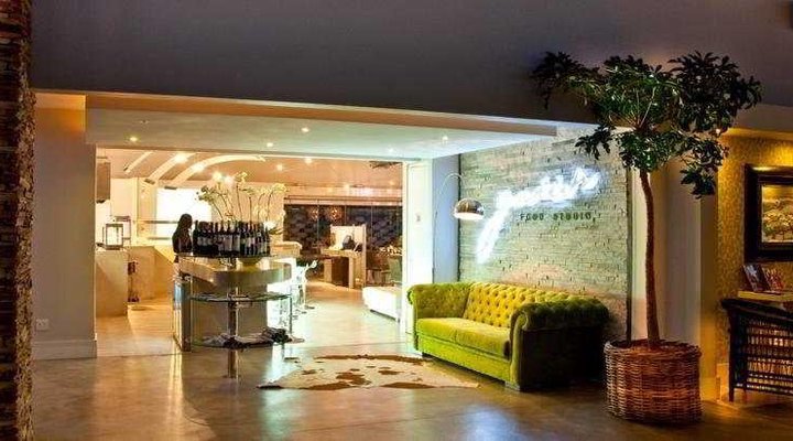 Boulevard 44 Boutique Hotel