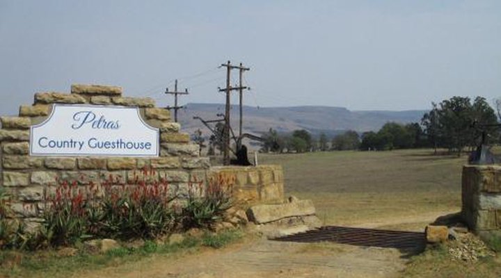 Petra's Country Guesthouse