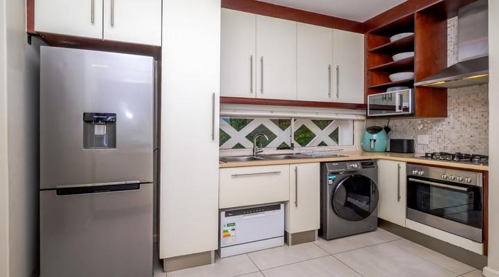 Santorini - Seabreeze Retreat