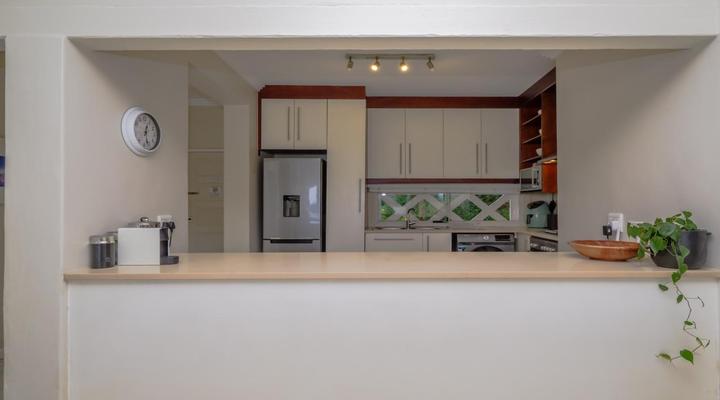 Santorini - Seabreeze Retreat