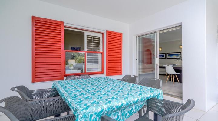 Santorini - Seabreeze Retreat