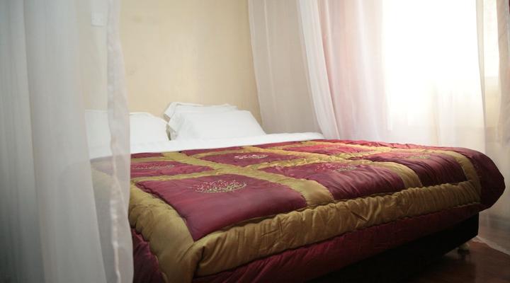 The Headquarters Inn