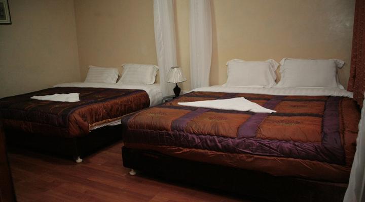 The Headquarters Inn