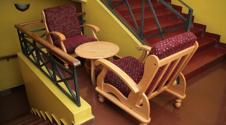 The Headquarters Inn