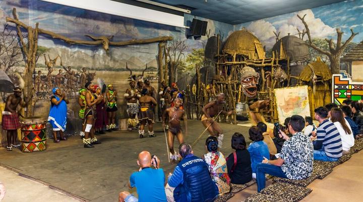 aha Lesedi Cultural Village