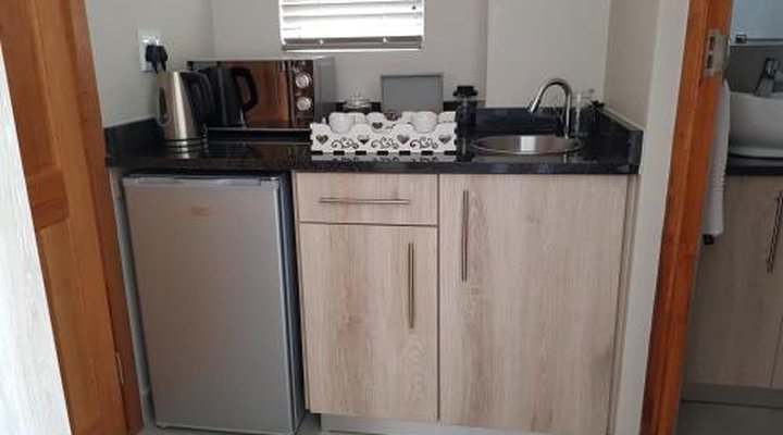 Presidensie Guest Rooms
