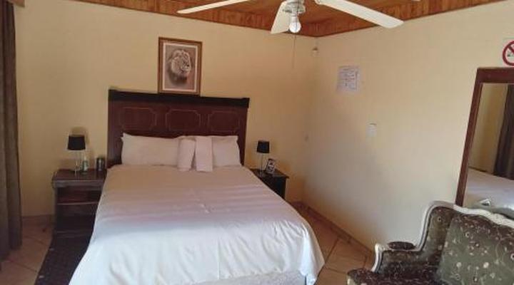 Kgatholoha Guest House