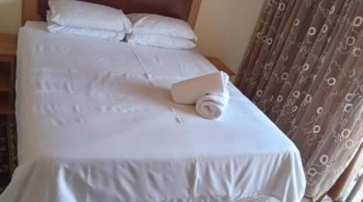 Kgatholoha Guest House