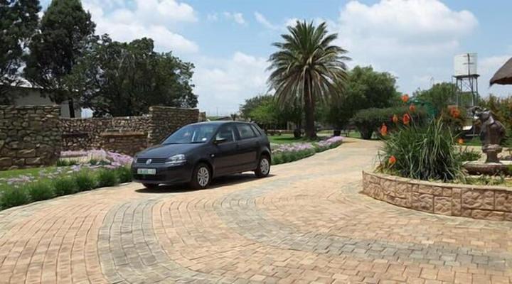 Lions Rest Country Estate