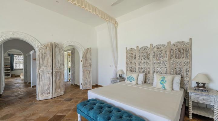 The Sands At Chale Island