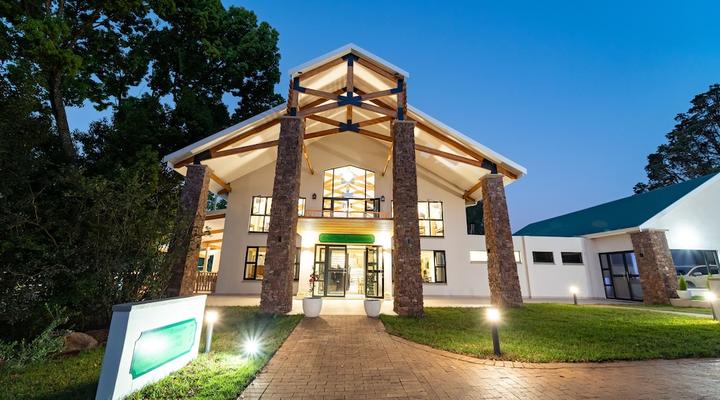 Gooderson Monks Cowl Golf Resort