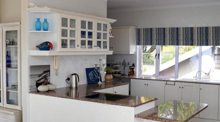 Acacia Crescent Seaview Manor