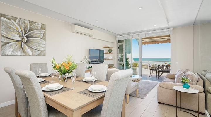 Dolphin Beach H106 by HostAgents