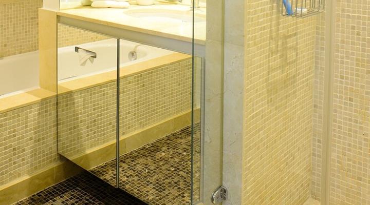 Lagoon Beach Hotel Apartments