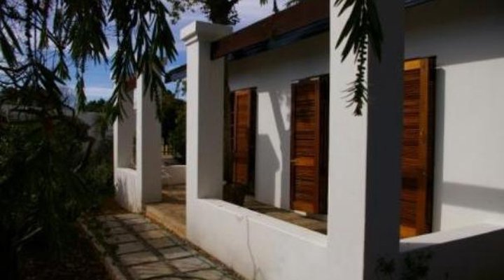 Kuru-Kuru Guest House