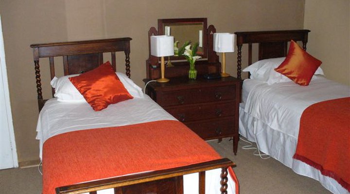 Penny Farthing Country House