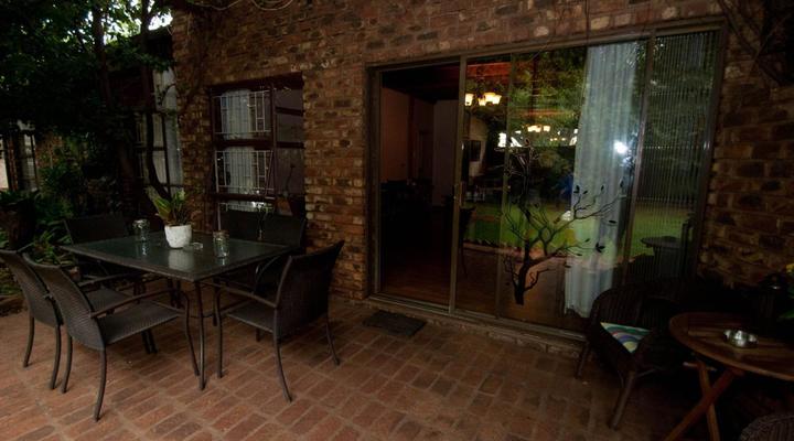 Huys Ten Bosch Guesthouse