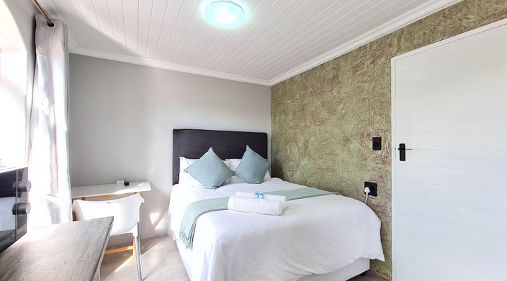 Vincent Valley Lodge