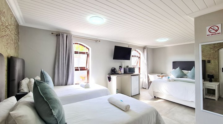 Vincent Valley Lodge