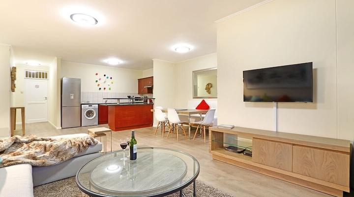 Capri 101 by HostAgents