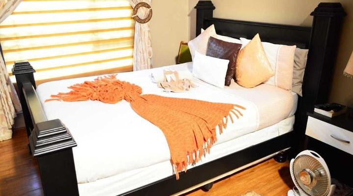 Unathi Guest Lodge