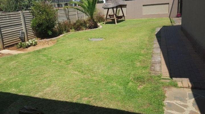 Lauren Palace Guest House