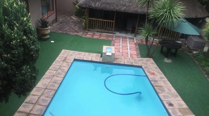 Lauren Palace Guest House