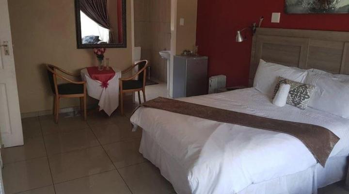 Lauren Palace Guest House