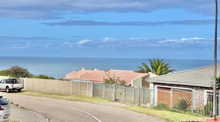 Lillies and Leopards Holiday Home