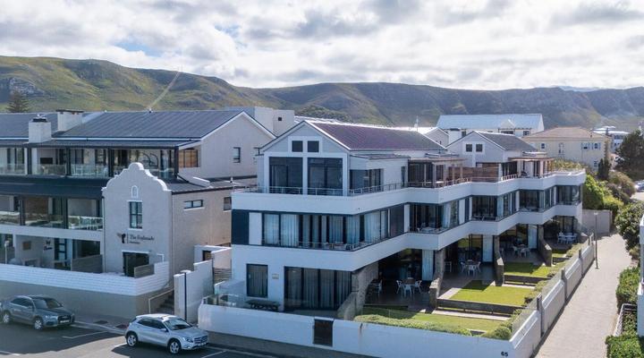 Le Paradis Apartments