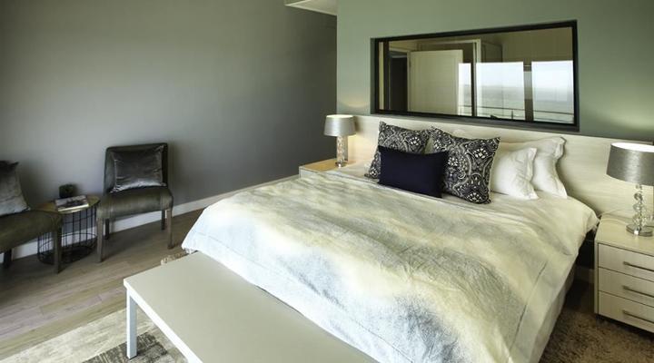 Love, Peace, Water, Langebaan, 8 Sleeper