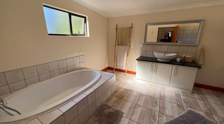 Kamberg Valley Hideaway